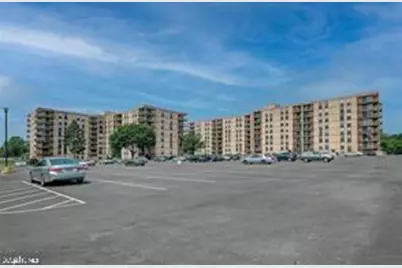 666 W Germantown Pike #1119, Plymouth Meeting, PA 19462 - Photo 20