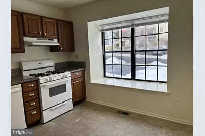 2028 Yorktown N, Norristown, PA 19403 - Photo 4