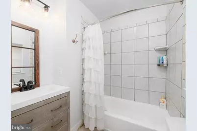 326 E 11th Avenue, Conshohocken, PA 19428 - Photo 10