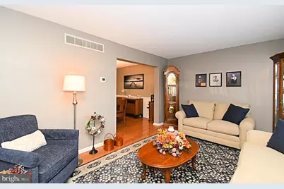 381 Courtland Avenue, Harleysville, PA 19438 - Photo 4