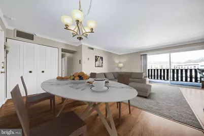 1570 The Fairway #411 E, Jenkintown, PA 19046 - Photo 4