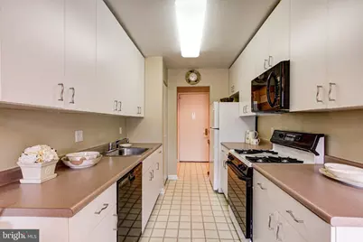 1655 Oakwood Drive #CONDO 403, Penn Valley, PA 19072 - Photo 20