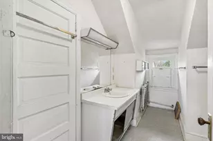 408 Mcclenaghan Mill Rd, Wynnewood, PA 19096 - Photo 30