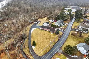 211 Spring Mt Rd, Schwenksville, PA 19473 - Photo 32