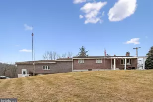 211 Spring Mt Rd, Schwenksville, PA 19473 - Photo 24
