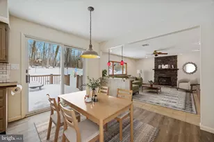 105 Susans Ln, Perkiomenville, PA 18074 - Photo 10