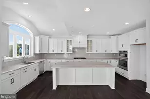 409 Longview Dr, Collegeville, PA 19426 - Photo 12