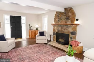 220 Balligomingo Rd, Conshohocken, PA 19428 - Photo 4