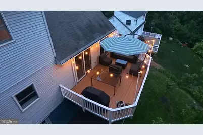 2037 Harts Lane, Conshohocken, PA 19428 - Photo 2
