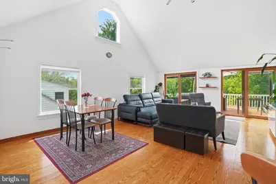 2037 Harts Lane, Conshohocken, PA 19428 - Photo 16