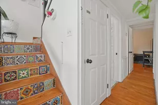 2037 Harts Ln, Conshohocken, PA 19428 - Photo 18