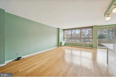 1001 City Avenue #E-403, Wynnewood, PA 19096 - Photo 2