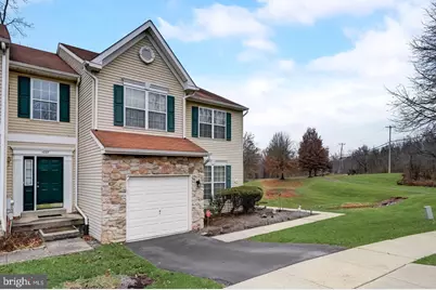 1026 Colin Drive, Royersford, PA 19468 - Photo 4