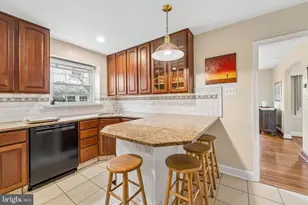 8331 High School Rd, Elkins Park, PA 19027 - Photo 10