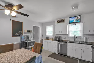 1013 Glasgow St, Pottstown, PA 19464 - Photo 8