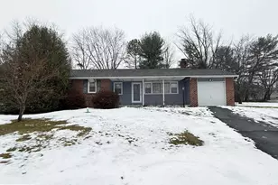 629 Conestoga Ln, Lansdale, PA 19446 - Photo 2