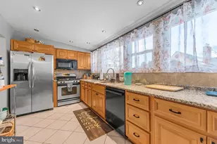 2409 Ashbourne Rd, Wyncote, PA 19095 - Photo 6