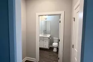 2575 Bailey Cir, Huntingdon Valley, PA 19006 - Photo 10