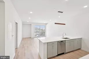 23 Rock Hill Rd, Bala Cynwyd, PA 19004 - Photo 4