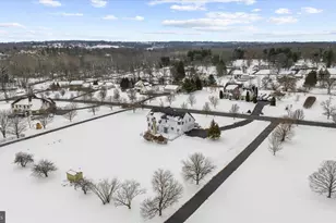 817 Arrowhead Ln, Harleysville, PA 19438 - Photo 12