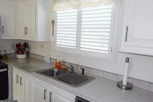 124 Parkside Ct, North Wales, PA 19454 - Photo 8