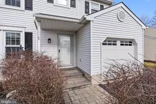 120 Fox Hunt Dr, Franconia, PA 18924 - Photo 4