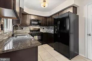 120 Fox Hunt Dr, Franconia, PA 18924 - Photo 18