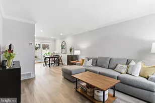 312 E Rambo St, Bridgeport, PA 19405 - Photo 2