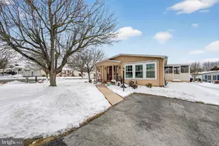 11 Oakplace Ct W, Harleysville, PA 19438 - Photo 28