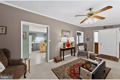 11 Oakplace Court W, Harleysville, PA 19438 - Photo 4