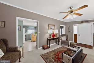 11 Oakplace Ct W, Harleysville, PA 19438 - Photo 4