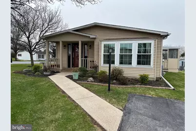 11 Oakplace Court W, Harleysville, PA 19438 - Photo 2