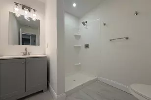 45 E High St, Pottstown, PA 19464 - Photo 16