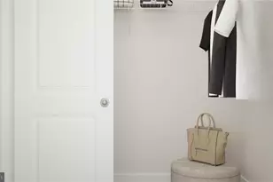 39 E Front St, Bridgeport, PA 19405 - Photo 16