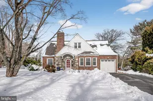 323 W Waverly Rd, Glenside, PA 19038 - Photo 2