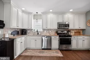 323 W Waverly Rd, Glenside, PA 19038 - Photo 12