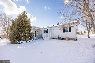 104 Lilac Pl, Royersford, PA 19468 - Photo 24