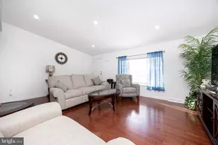 104 Lilac Pl, Royersford, PA 19468 - Photo 4