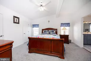 104 Lilac Pl, Royersford, PA 19468 - Photo 12