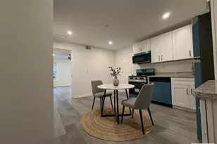 45 E High St, Pottstown, PA 19464 - Photo 4