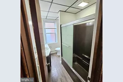 115 W 4th Street, Bridgeport, PA 19405 - Photo 32
