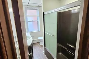 115 W 4th St, Bridgeport, PA 19405 - Photo 32