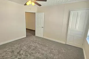 115 W 4th St, Bridgeport, PA 19405 - Photo 30