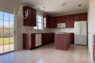 25 Tanglewood Dr, Schwenksville, PA 19473 - Photo 10