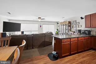 5 Creek View Ct, Telford, PA 18969 - Photo 4