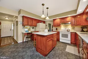 1409 Downing Dr, Hatfield, PA 19440 - Photo 12
