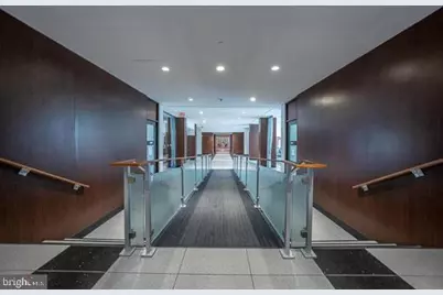 1001 City Avenue #EC204, Wynnewood, PA 19096 - Photo 4