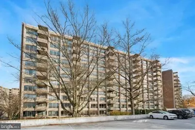 1001 City Avenue #EC204, Wynnewood, PA 19096 - Photo 2