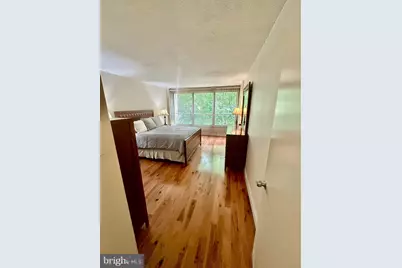 1001 City Avenue #EC204, Wynnewood, PA 19096 - Photo 18