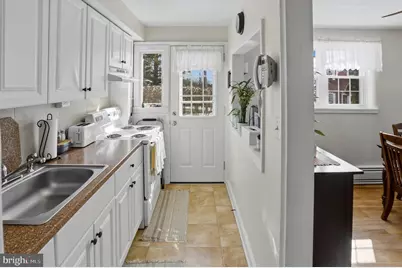 200 Maplewood Drive #B3, Pottstown, PA 19464 - Photo 10